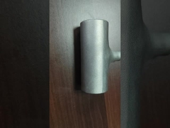 Tee সমাপ্ত পণ্য প্রদর্শন